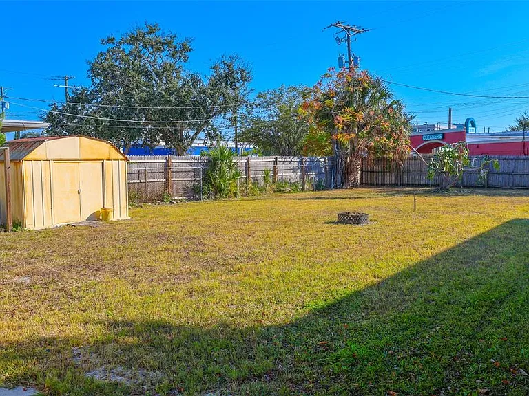 3104 W North A St — Photo 26