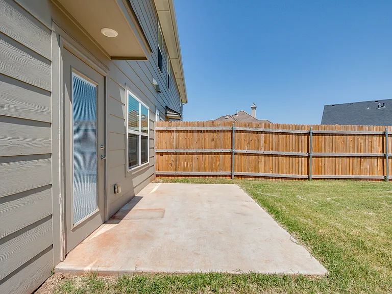 2641 Cedar Tree Rd — Photo 37