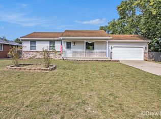 2435 Prairie St SW, Wyoming, MI 49519