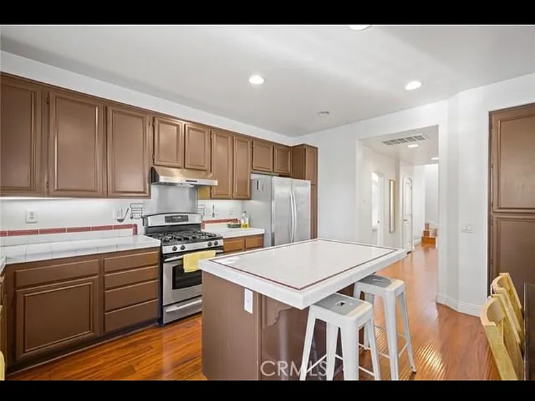 24991 Catkin St — Photo 3
