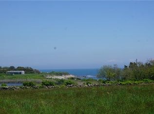 4 Point Meadows Rd, Little Compton, RI 02837