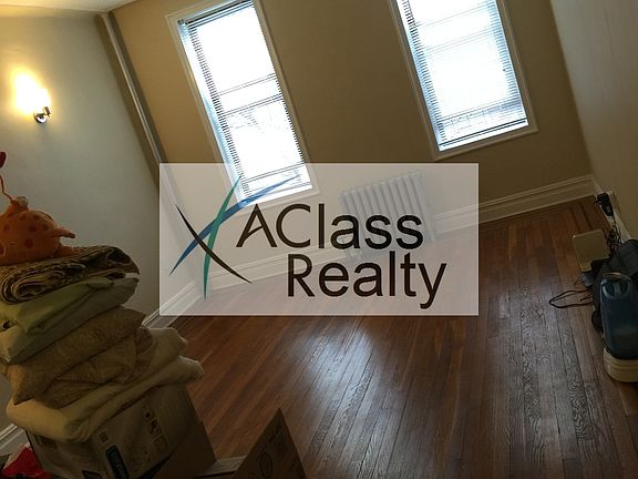 4th image of 4415 34th Ave APT 2A