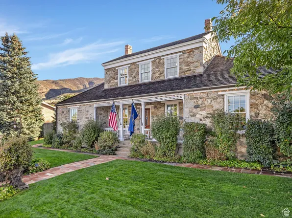 252 N 400 E, Centerville, UT 84014