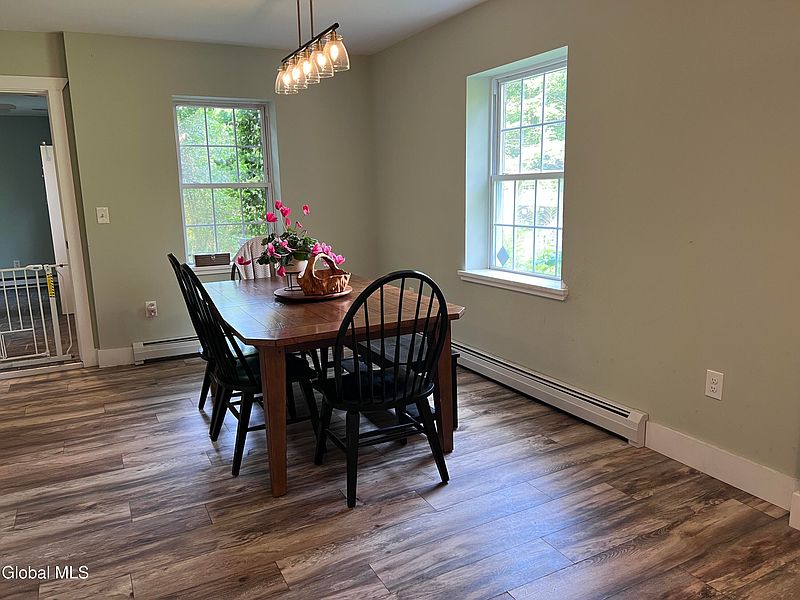 3rd image of 1311 Division Street