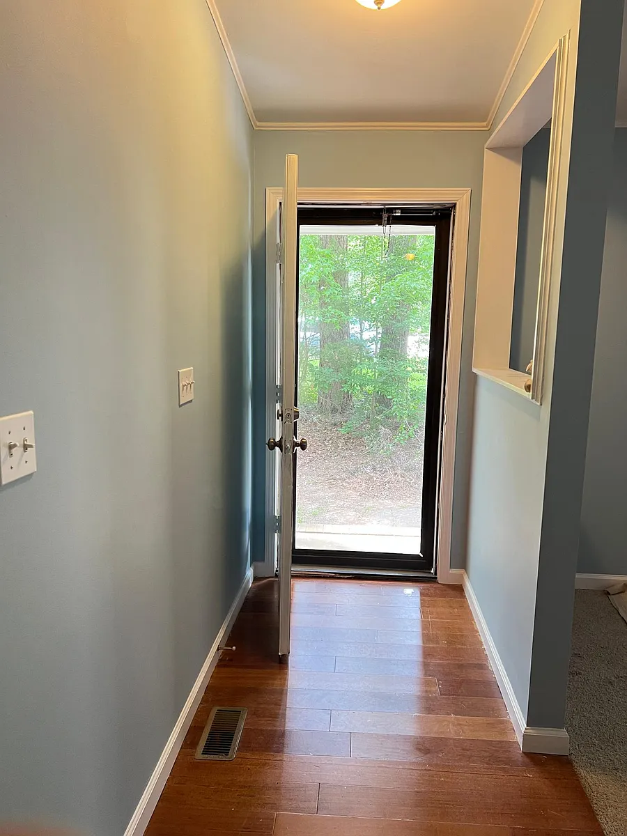 Building Photo - 104 Colen Ct