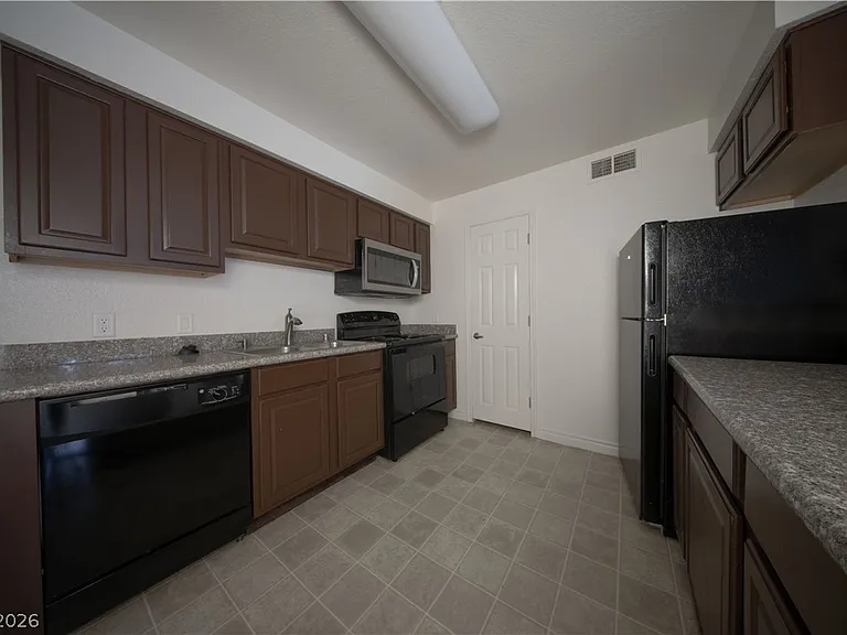 2606 S Durango Dr #248 — Photo 6