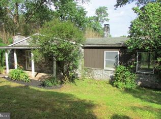 1084 Bowers Bridge Rd, Manchester, PA 17345