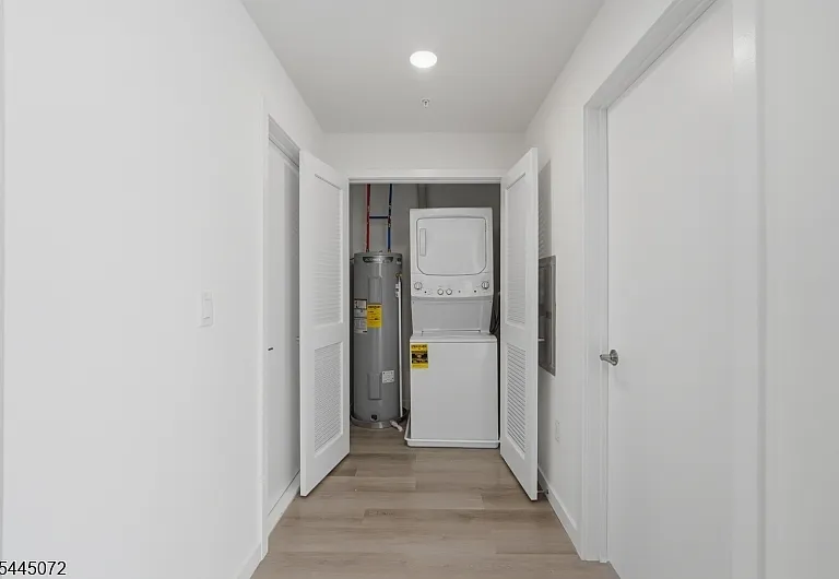 566 Springfield Ave #202 — Photo 10