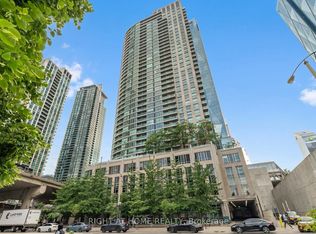 18 Yonge St #1813, Toronto, ON M5E 1Z8
