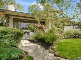1101 Wiltshire Ave, Terrell Hills, TX 78209