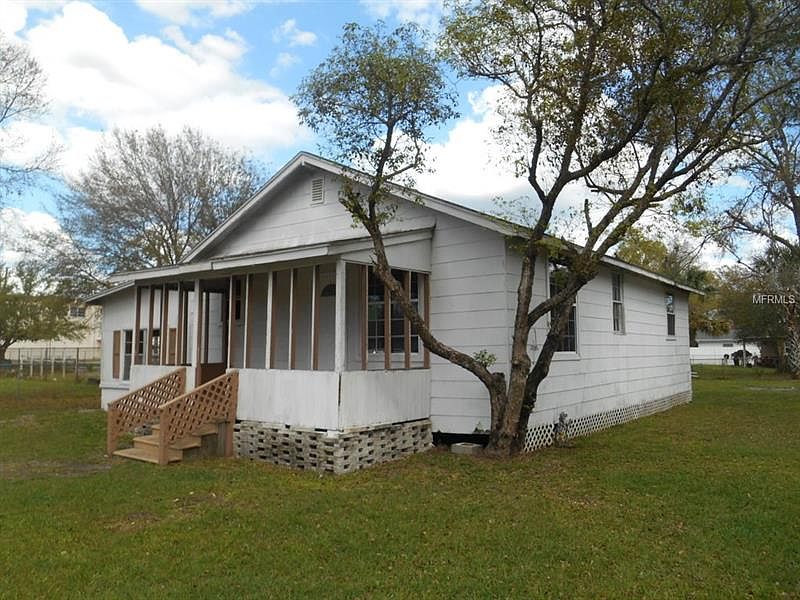 1st image of 1018 Pinewood Ave