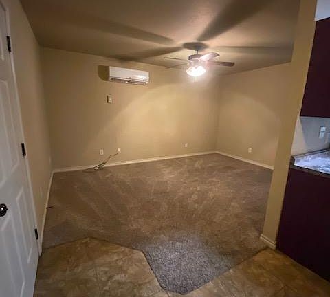 3rd image of 6101 NW Maple Ave #4