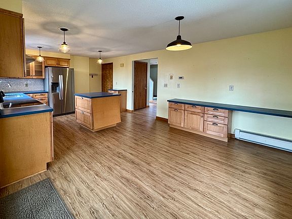 5th image of 534-536 Turners Falls Rd