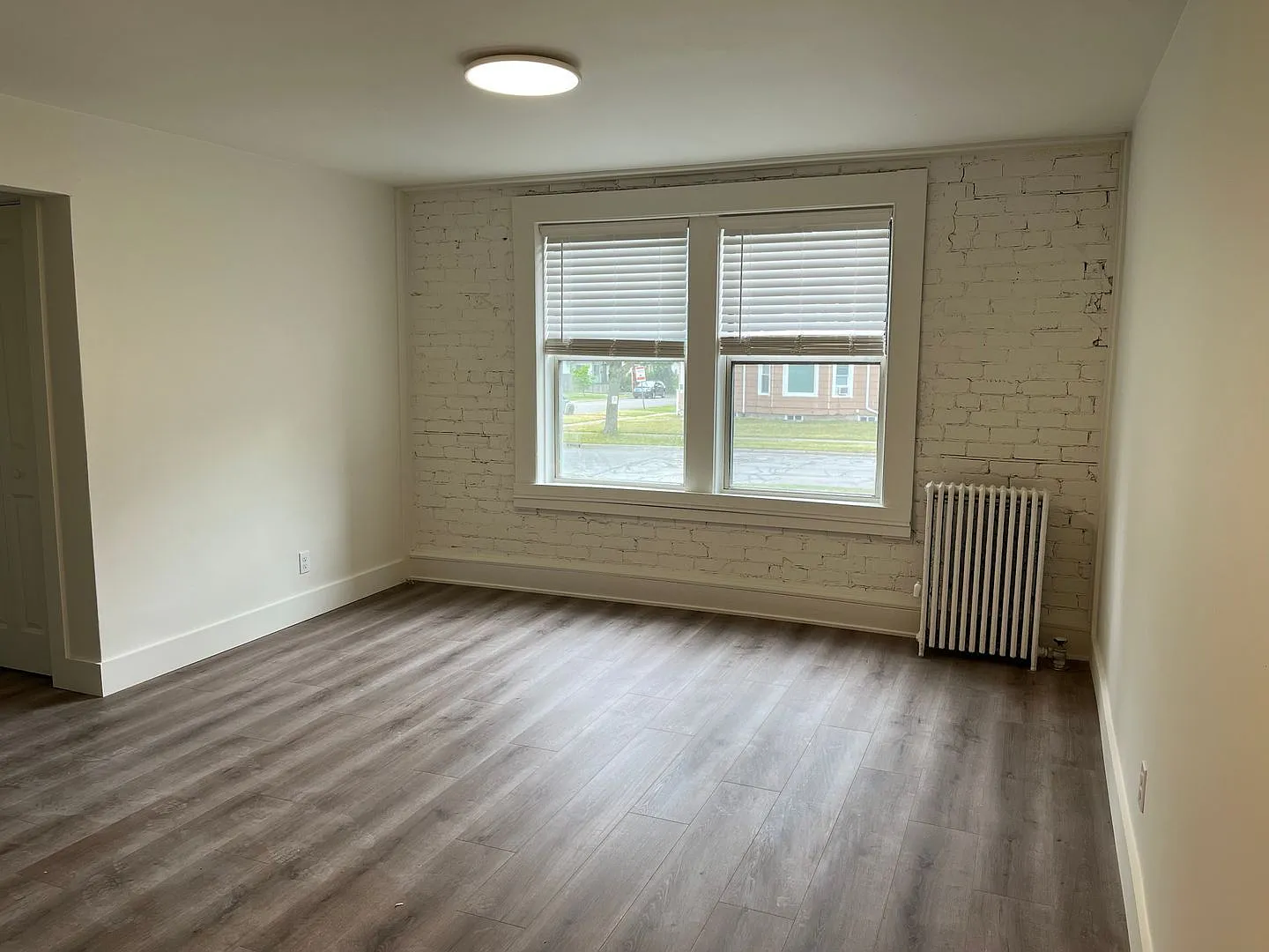 2 bed, 1.0 bath, 800 sqft, $1,495 — Photo 4