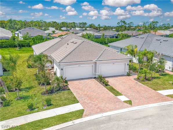 2200 Dragonfruit Way, Naples, FL 34120