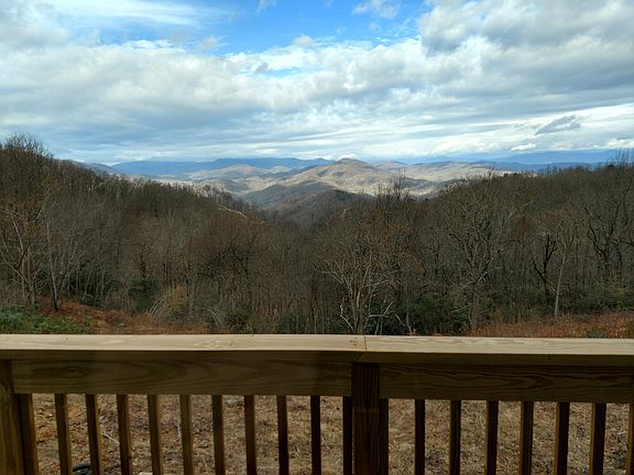 2nd image of 282 Old Bald Mountain Rd