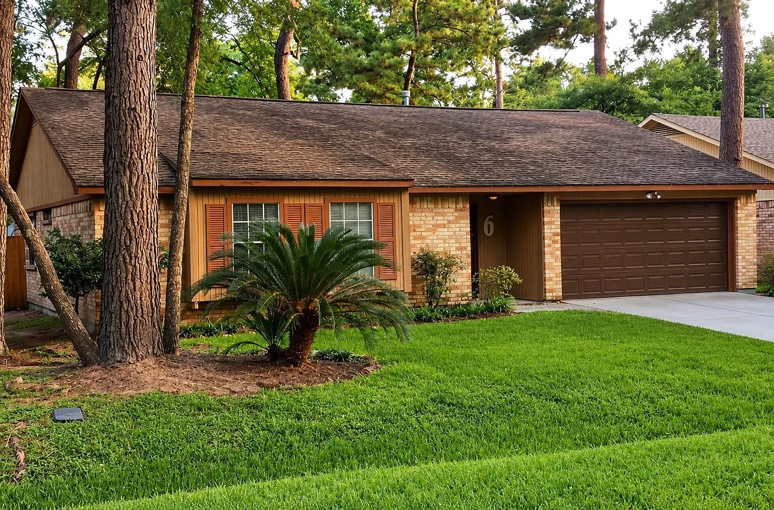 3 bed, 2.0 bath, 1430 sqft, $2,200 — Photo 1