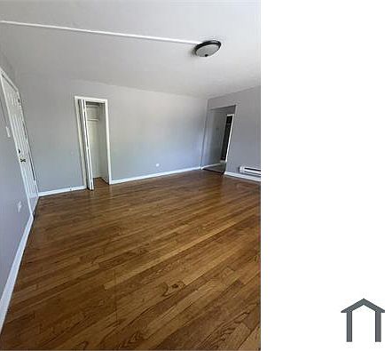 1st image of 2351 W 72nd St #8