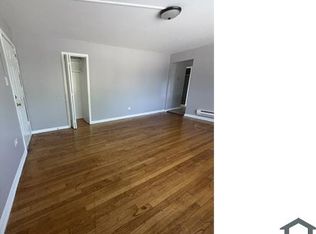 2351 W 72nd St #8, Chicago, IL 60636