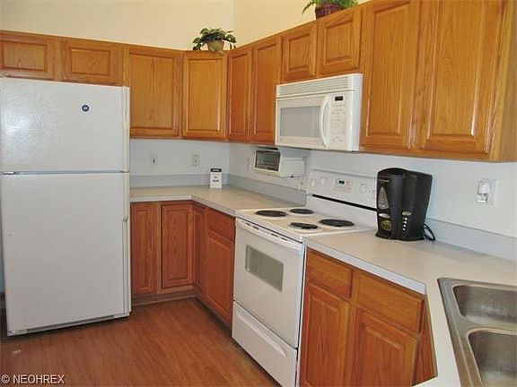 2nd image of 16339 Emerald Point #16339