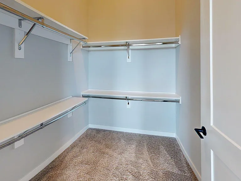 1C-4th-5th-Closet 1C-4th-5th-Closet