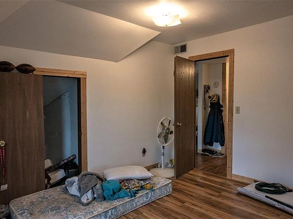 4th image of 110 Wisconsin St #110.5