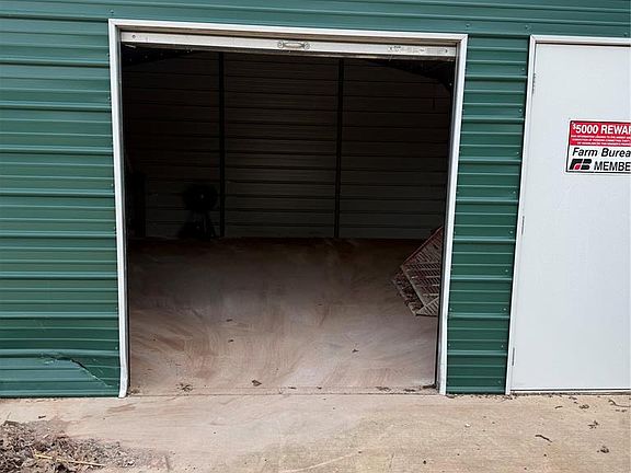 2nd image of 38636 Stevens Rd
