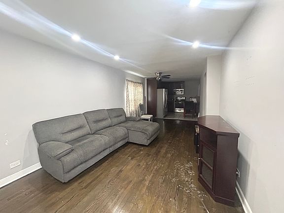 3rd image of 14514 S Parnell Ave