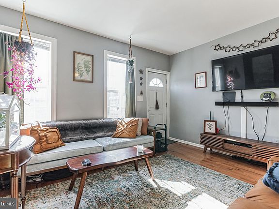 5th image of 2551 E Lehigh Ave