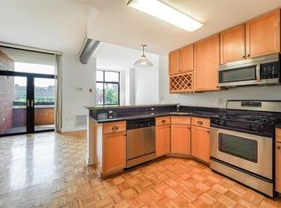 610 Newark St APT 4C, Hoboken, NJ 07030