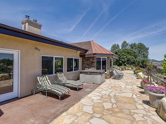 4th image of 7557 Town Creek Ln