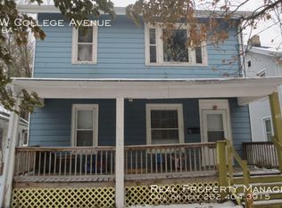 614 W College Ave, City Of Waukesha, WI 53186