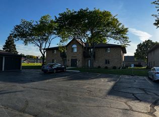W2649 Barney Ct APT 1, Appleton, WI 54915