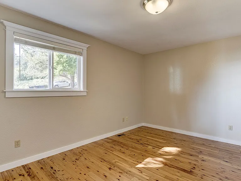 1246 Noel Greene Dr — Photo 13