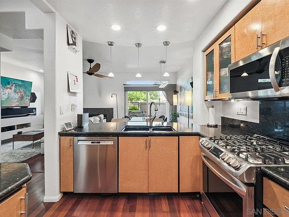 4th image of 7254 Shoreline Dr Unit 134