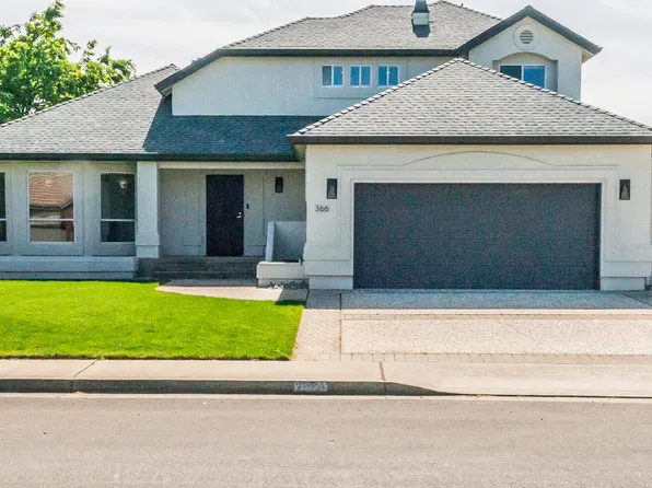 366 River Park Dr, Redding, CA 96003