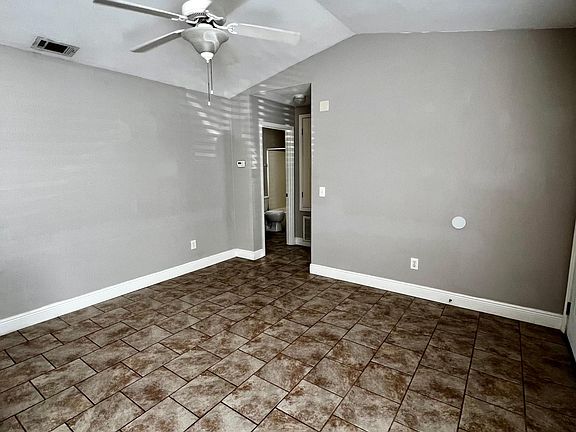 2nd image of 6950 Woodley Dr #B