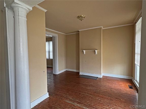3rd image of 3003 Garland Ave