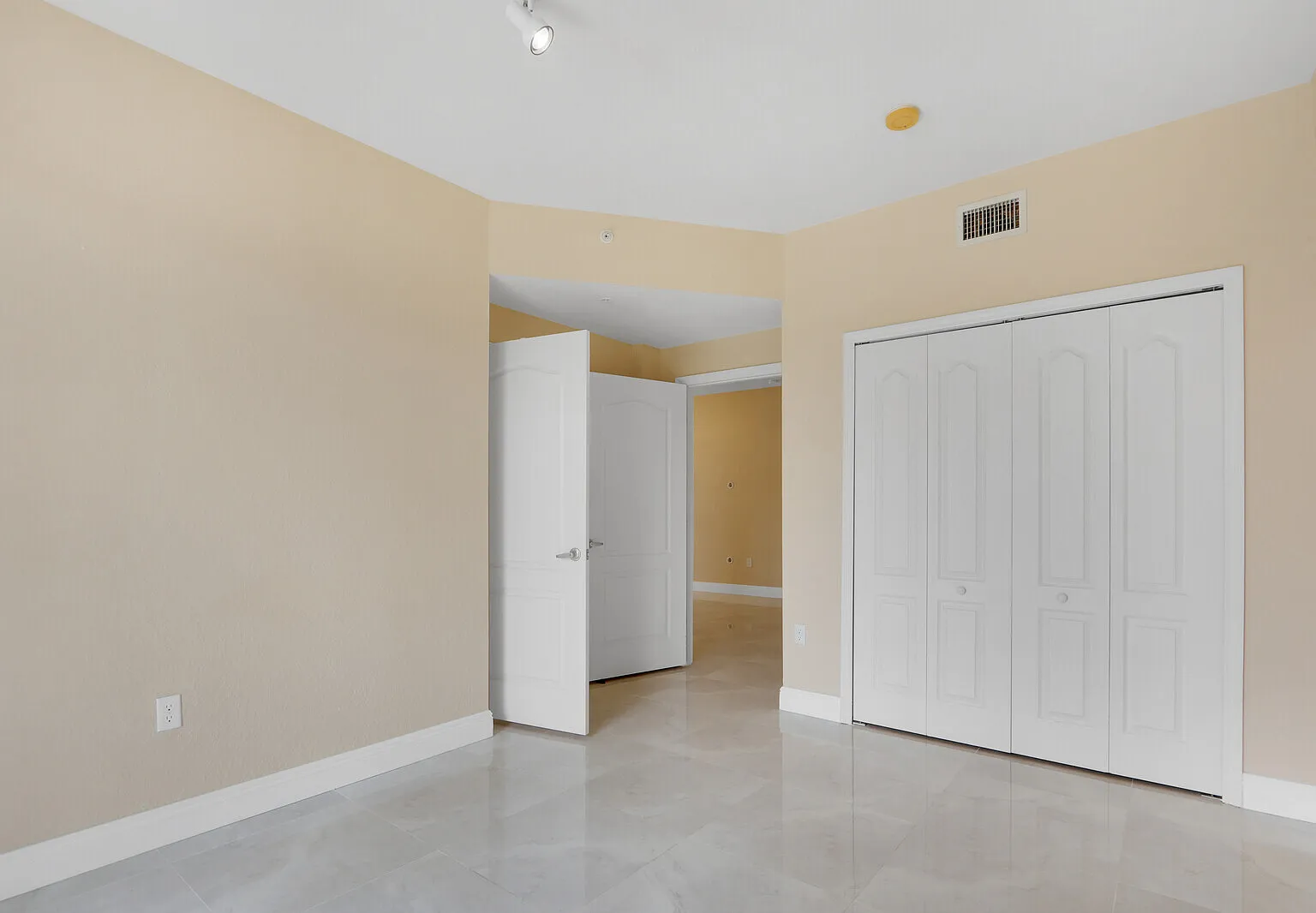 11033 Legacy Blvd #104 - 1 — Photo 3