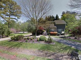 1525 Bridgeport Dr, Raleigh, NC 27615