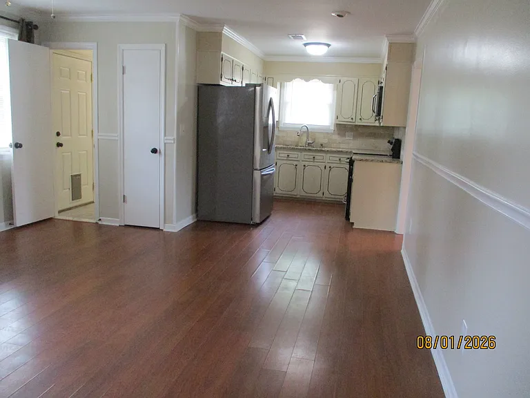 616 Langley Ct — Photo 14