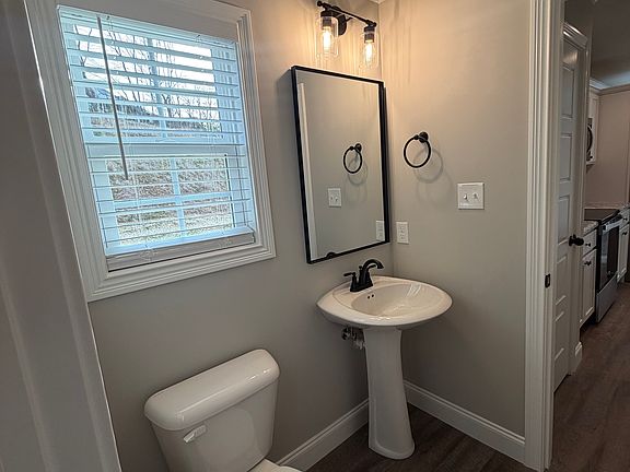 5th image of 2626 Parkers Meadow Ln