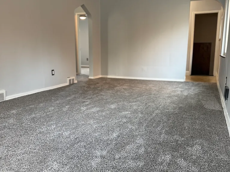569 Loretto Rd — Photo 5