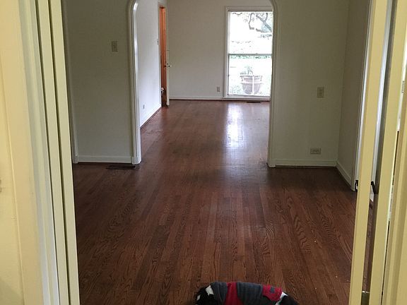3rd image of 4501 Emerson Ave APT 1