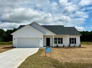 244 Orchard Ln, Parkton, NC 28371