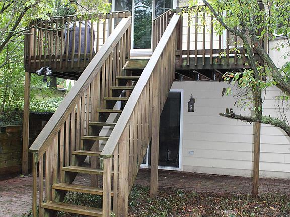 5th image of 1727 Gentian Dr SE