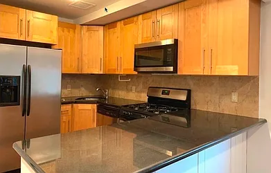 Rented by R New York