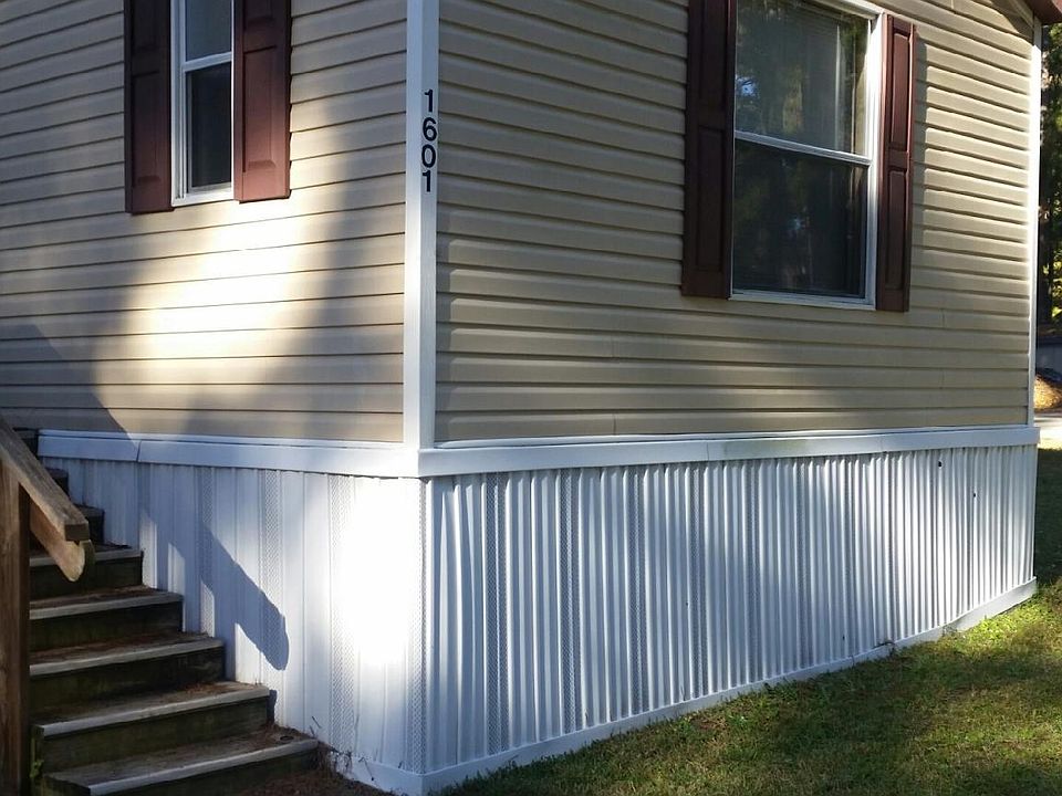 1st image of 1601 Wildwood St