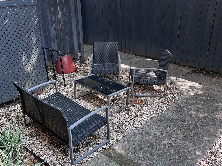 patio, furniture included