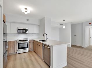651 Okeechobee Blvd APT 609, West Palm Beach, FL 33401